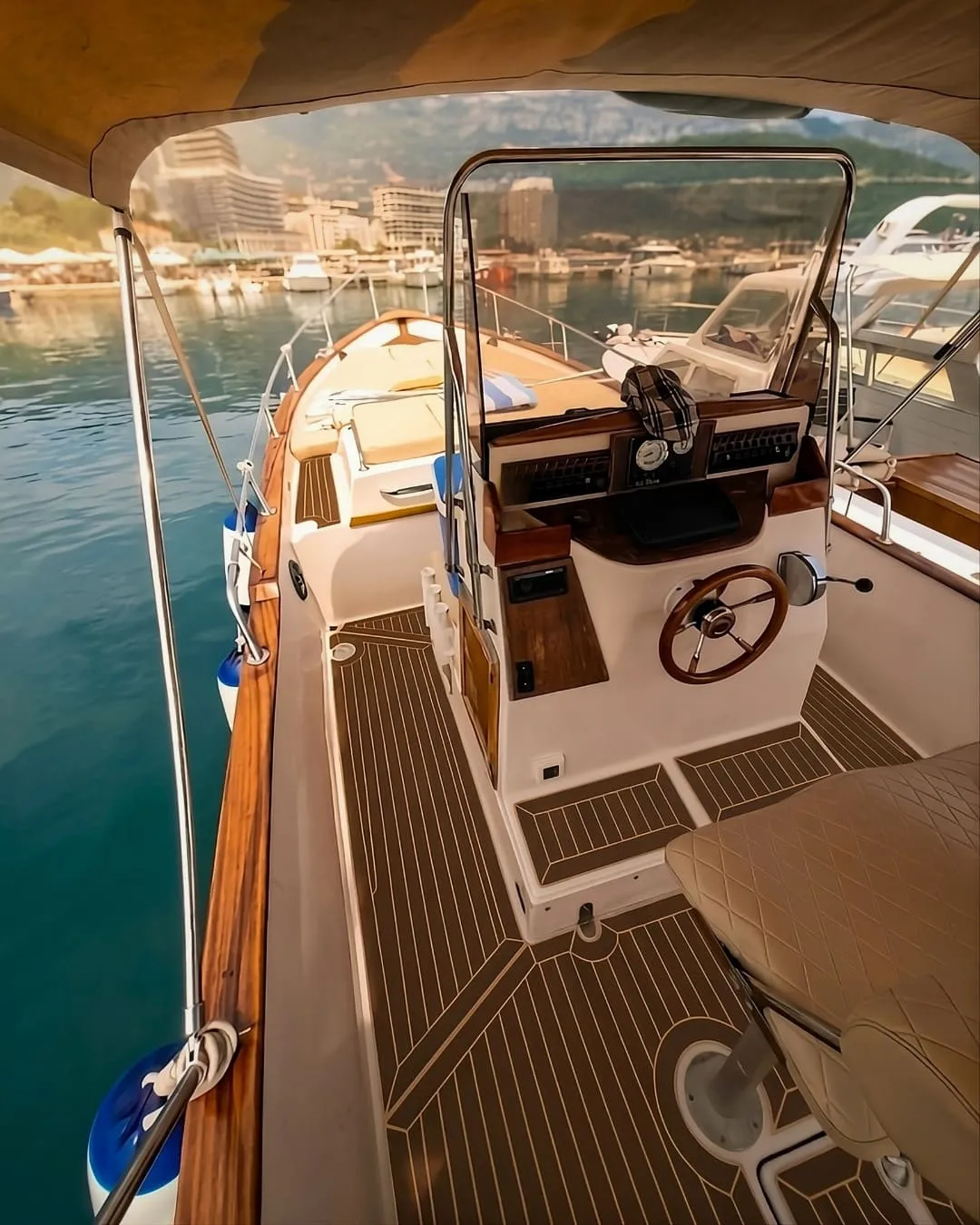 S-Deck brod