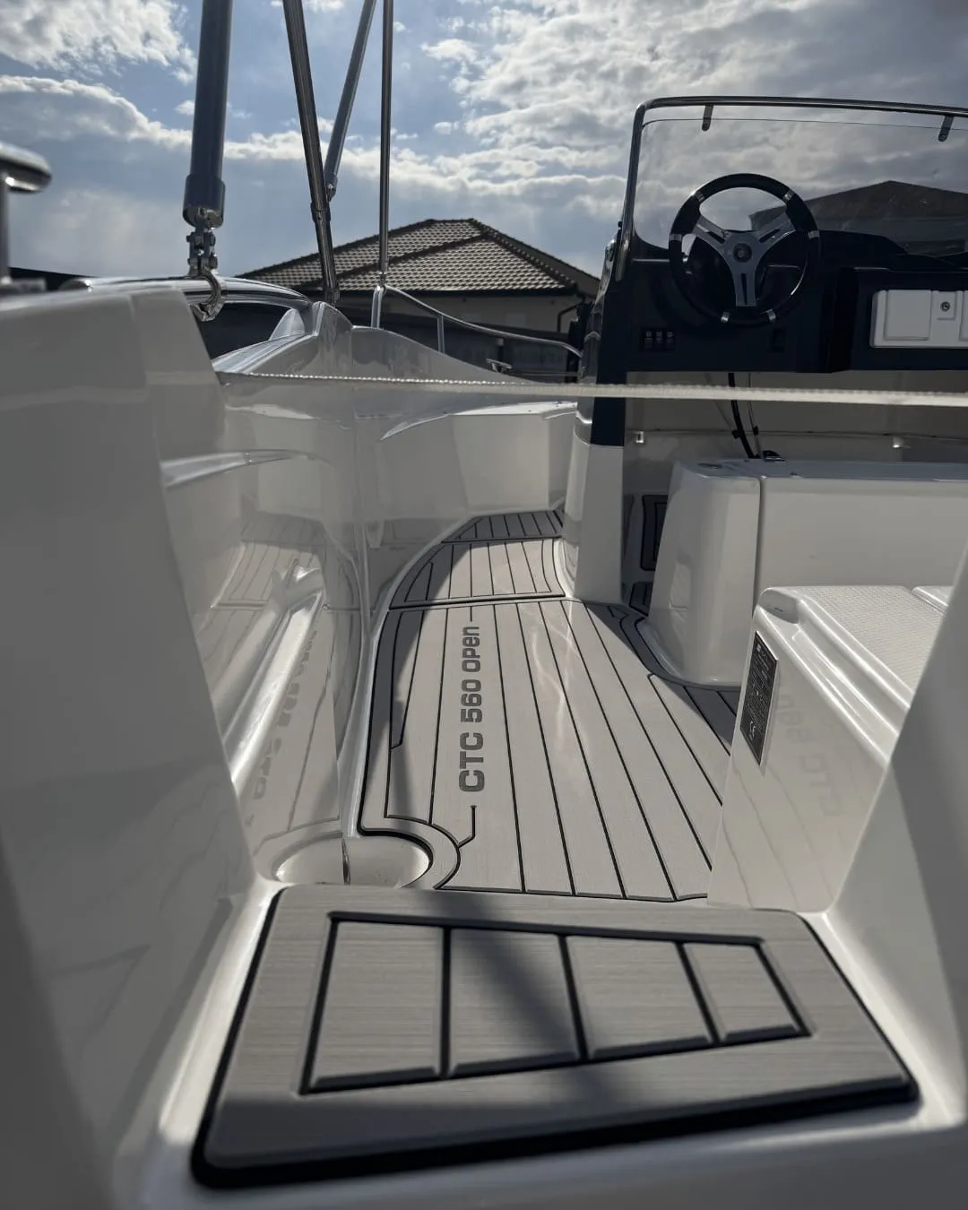 CTC560 S-Deck